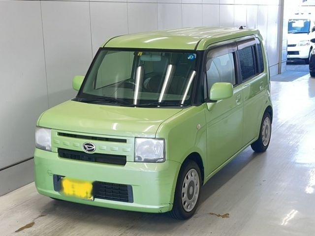 1079 DAIHATSU MOVE CONTE L575S 2013 г. (KCAA Yamaguchi)